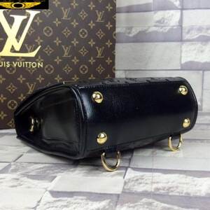 Bolsa de couro Louis Vuitton