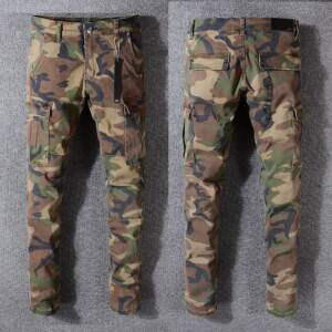 Calça Amiri camuflada