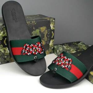 Chinelo Gucci