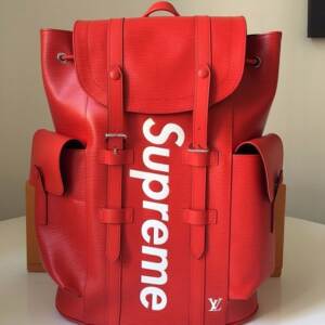 Mochila Supreme x Louis Vuitton Christopher Vermelho