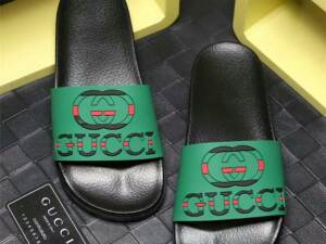 Sandália slipper verde chinelo Gucci
