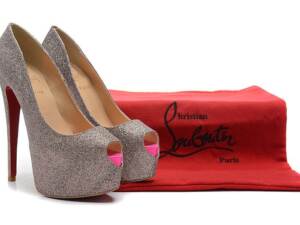 Sapato Couro Salto Alto Christian Louboutin