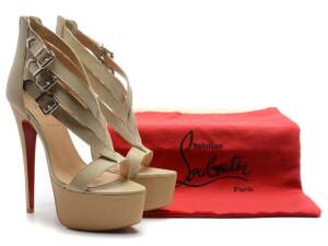 Sapato Salto Alto Christian Louboutin 16cm.
