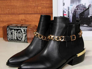 Sapato de Couro Chanel