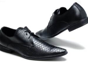 Sapato de Couro Louis Vuitton