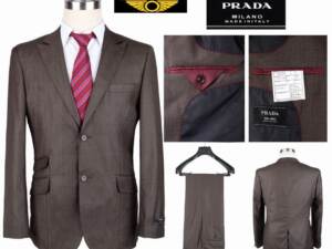 Terno Prada