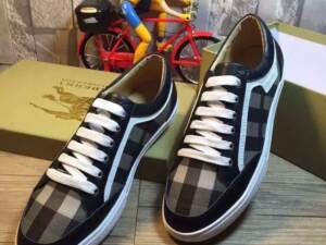 Tênis Xadrez Burberry