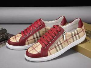 Tênis Xadrez Vermelho Burberry