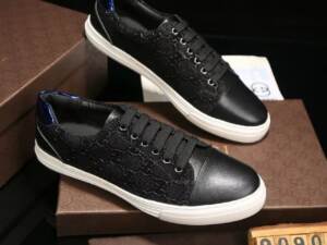 Tênis de Couro Gucci