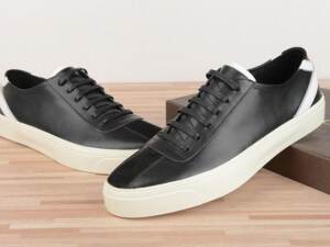Tênis de Couro Gucci