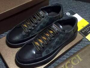Tênis masc. de couro Gucci