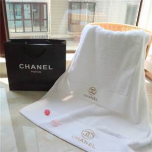 toalhas de banho chanel