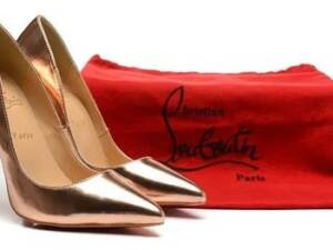 Sapato So kate Dourado Christian Louboutin 12cm.