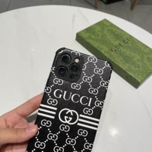 Capa Iphone 11 ao 14 Pro Max Gucci